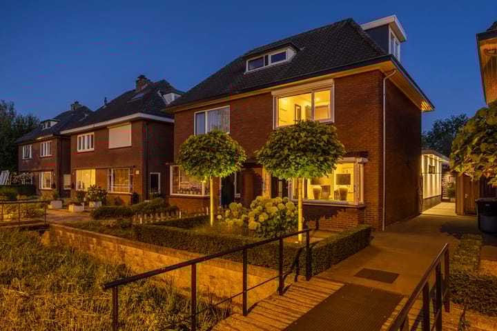 Breemarsweg 81 in Hengelo foto