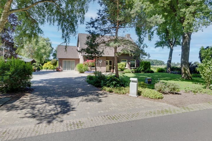 Breestraat 22 in Maasbree