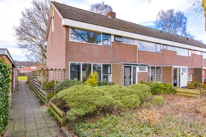 Breetuinenweg 32 in Sellingen foto