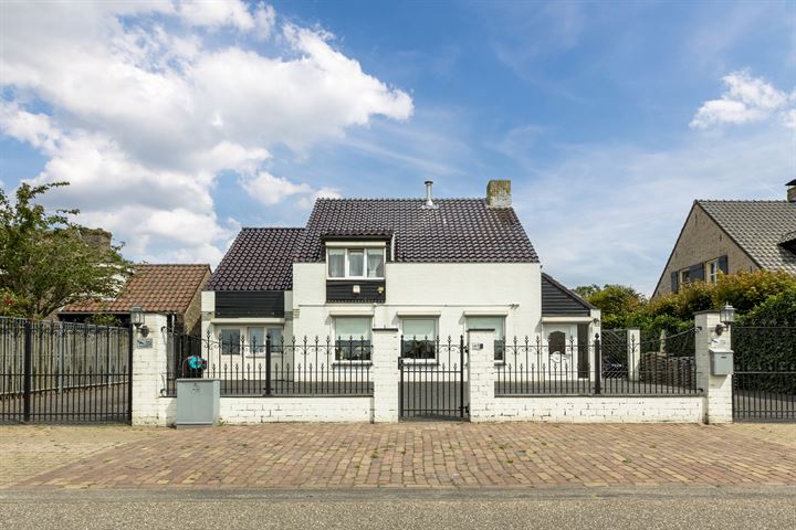 Bremstraat 178 in St. Willebrord foto