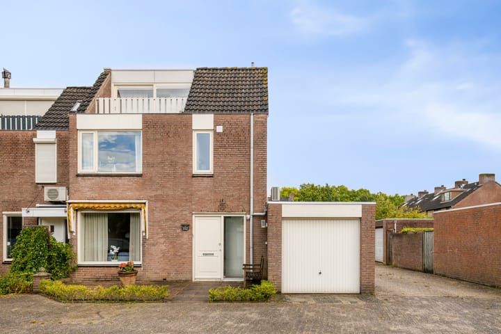 Bretagnehof 1 in Eindhoven
