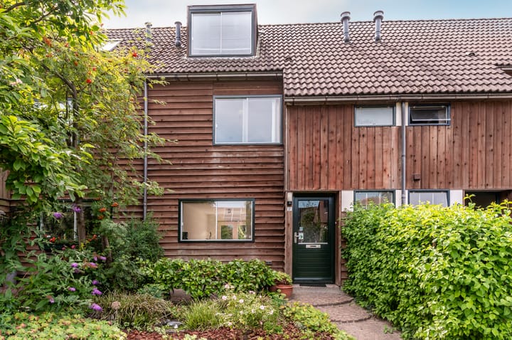 Breukelengracht 21 in Almere foto