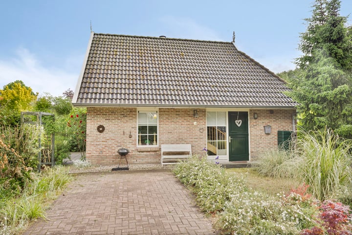 Breukinkweg 3-66 in Winterswijk Miste foto