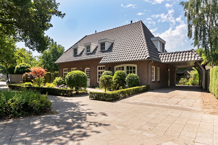 Breukrand 101 in Uden foto