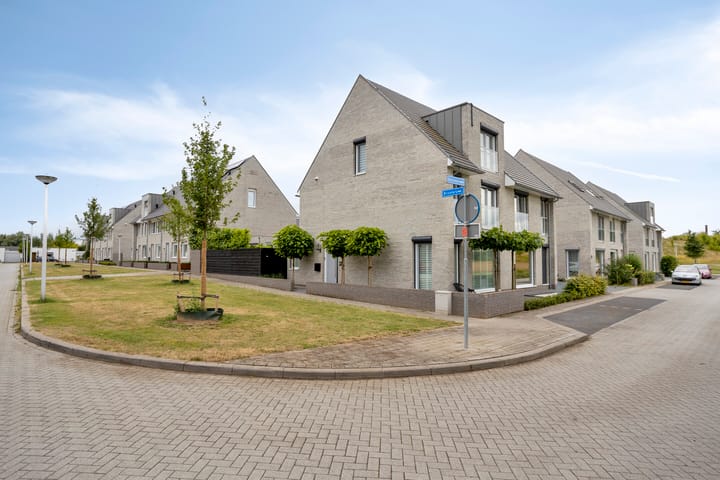 Bricolaruwe 2 in Maastricht foto