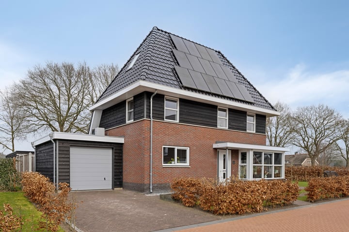 Brigade 9 in Steenwijk foto