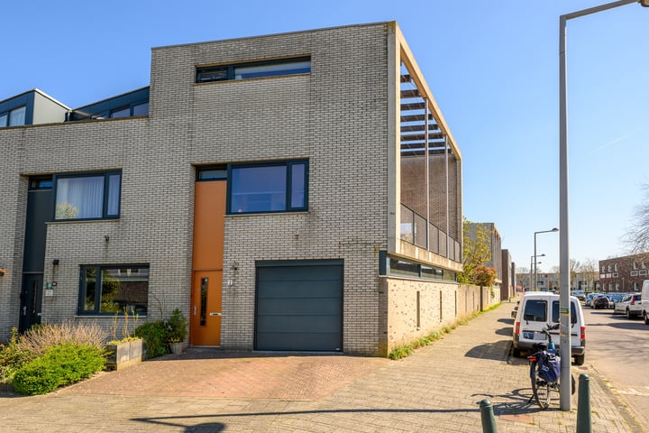 Brilduikerstraat 2 in 's-Gravenhage