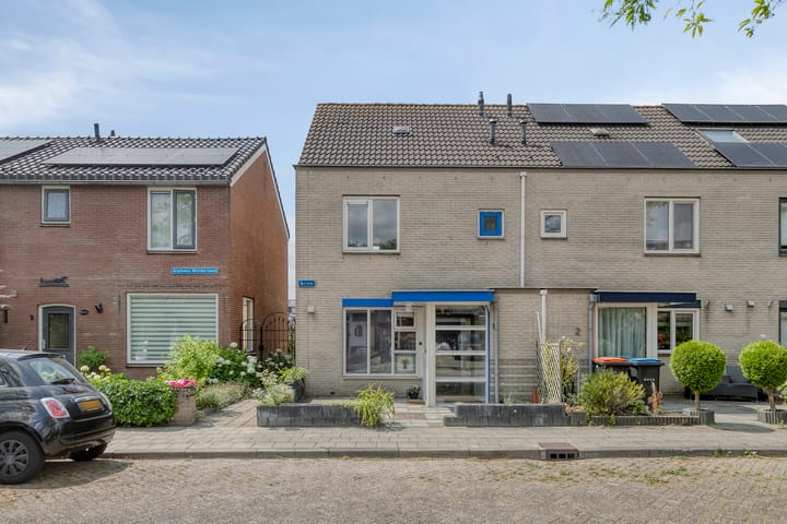 Brink 1 in Hooglanderveen