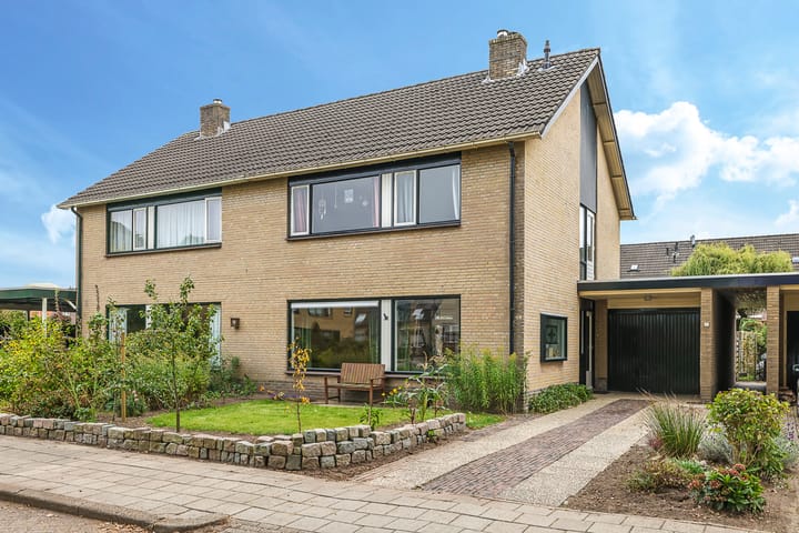 Brinkerhof 14 in Vorden foto