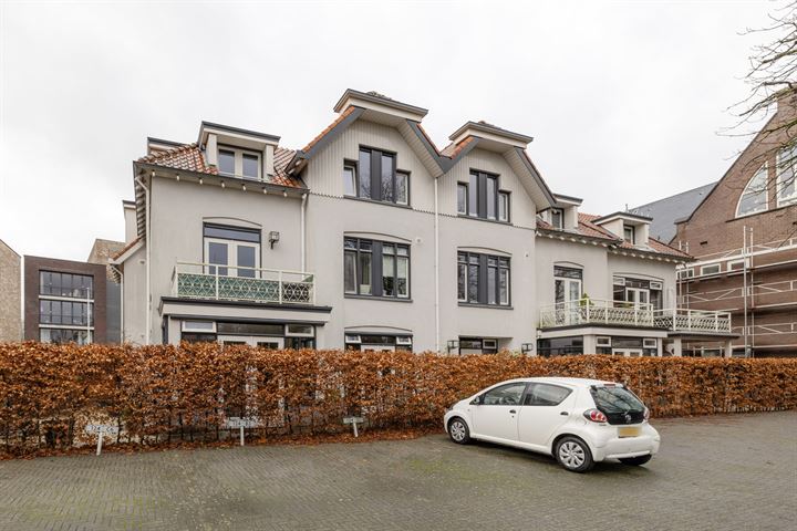 Brinklaan 124A-5 in Bussum foto