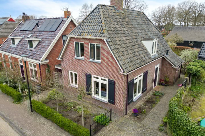 Brinkstraat 17 in Anloo