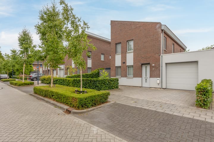Brittanniëlaan 19 in Geleen foto