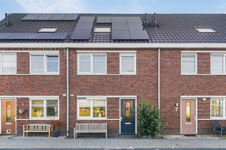 Broderiestraat 5 in Zwolle foto