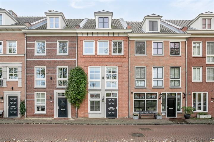 Broederwal 23 in Helmond foto