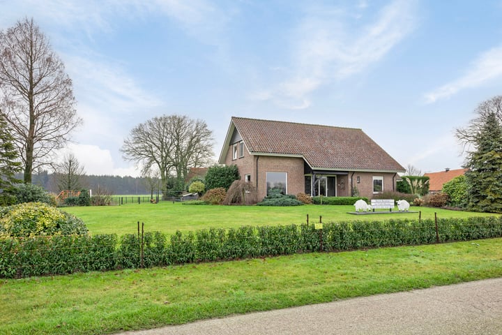 Broekdijk 17 in Haaksbergen foto