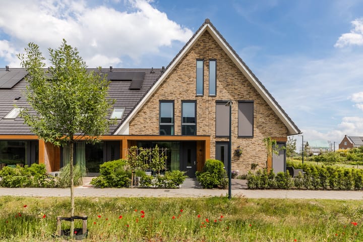Broekland 31 in Bunschoten-Spakenburg foto