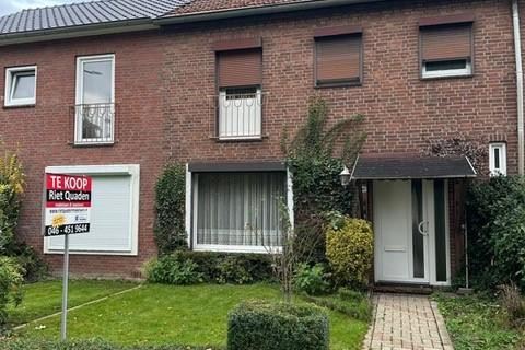 Broeksittarderweg 98 in Sittard foto