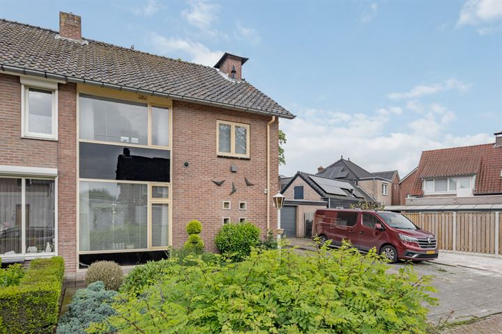 Broekweg 17 in Veldhoven foto