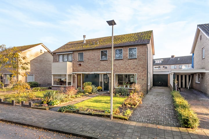 Broenenstraat 35 in Geesteren foto