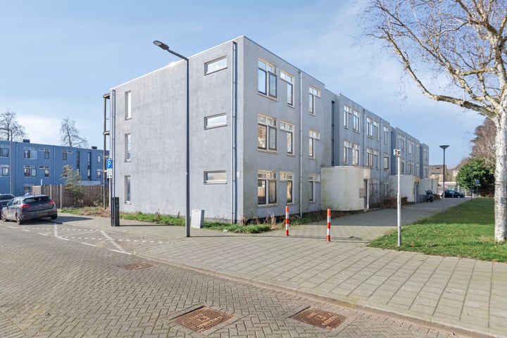 Bronsdijk 8 in Rotterdam foto
