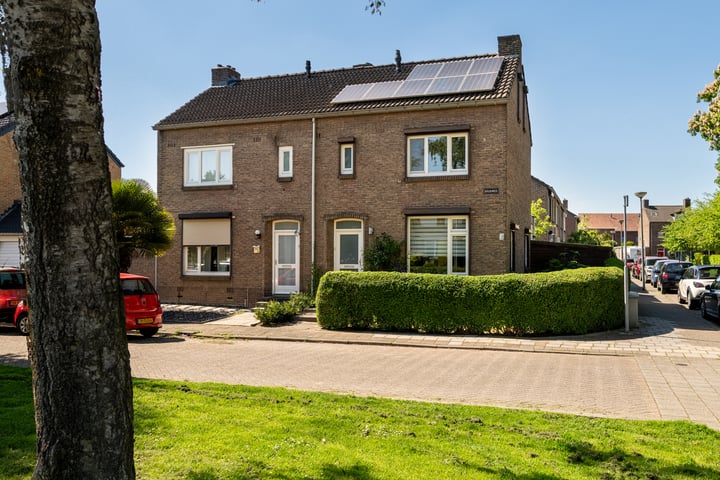 Bronweg 2 in Maastricht foto