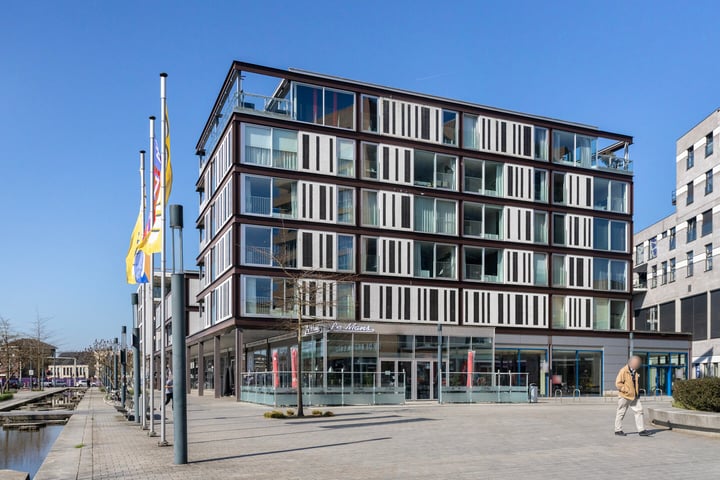 Brouwerijplein 20-23 in Enschede foto
