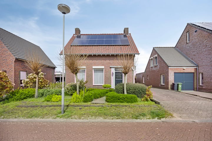 Brouwersweg 18 in Panningen foto