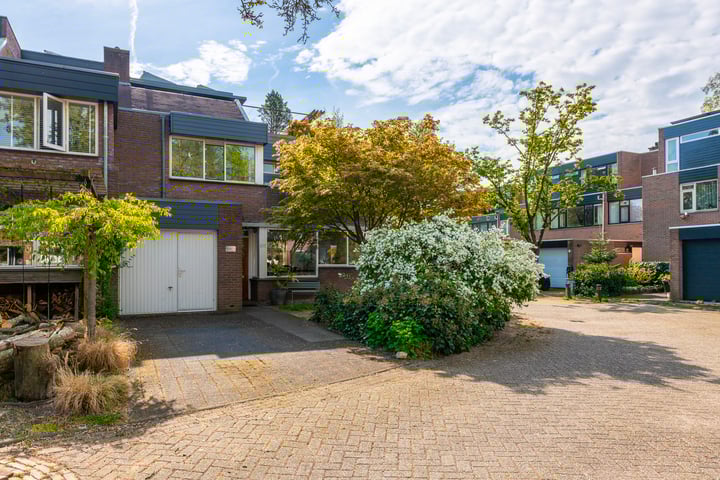 Brugakker 6607 in Zeist foto