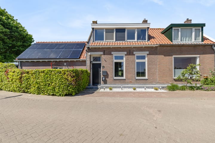 Brugdam 7 in Lage Zwaluwe foto
