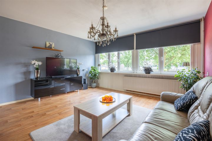 Bruggemanlanden 35 in Enschede foto