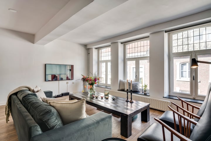 Brugstraat 13B in Roermond foto