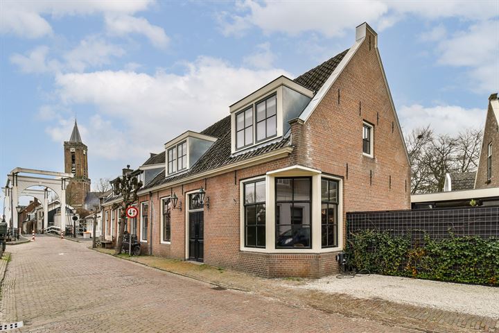 Brugstraat 17 in Loenen aan de Vecht foto
