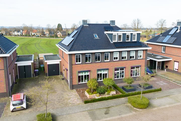 Brummelhof 39 in Azewijn foto