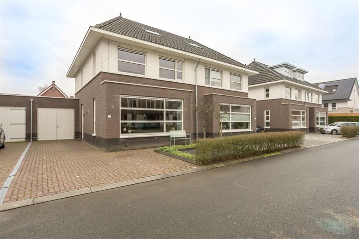 Brunel 21 in Meppel foto