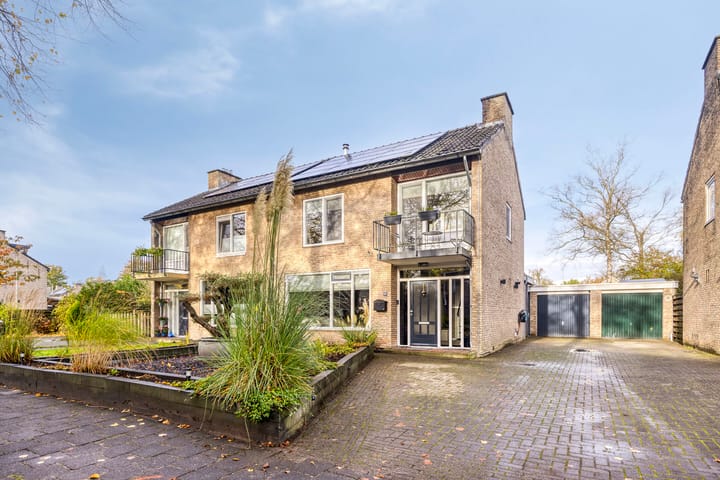 Brunelstraat 28 in Assen foto