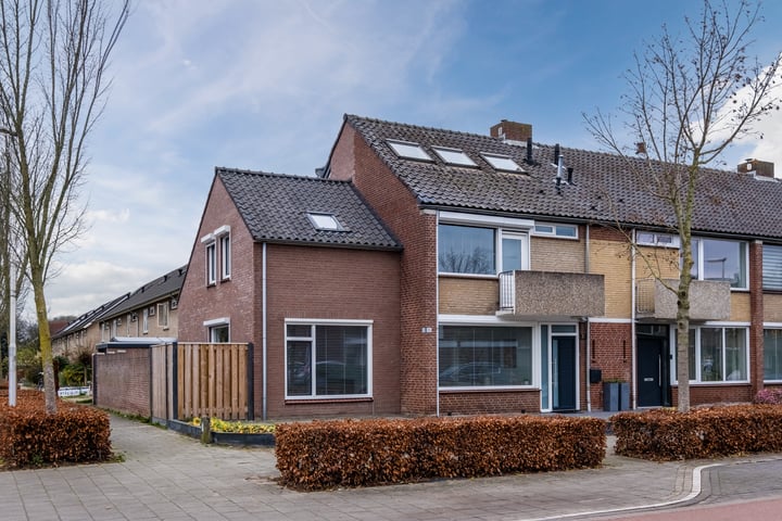 Brussellaan 11 in Eindhoven foto