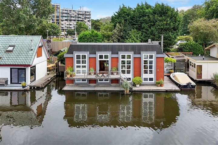 Buiksloterdijk 461 in Amsterdam foto