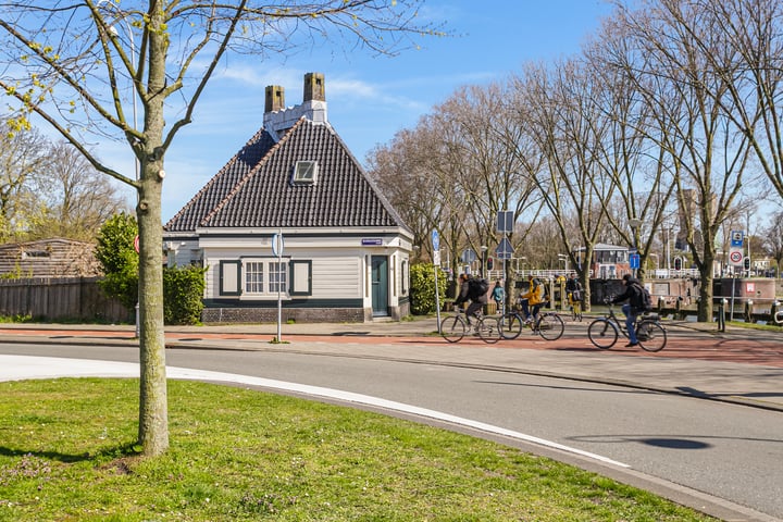 Buiksloterweg 9B in Amsterdam foto