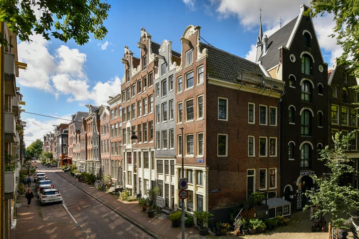 Buiten Brouwersstraat 4 in Amsterdam foto