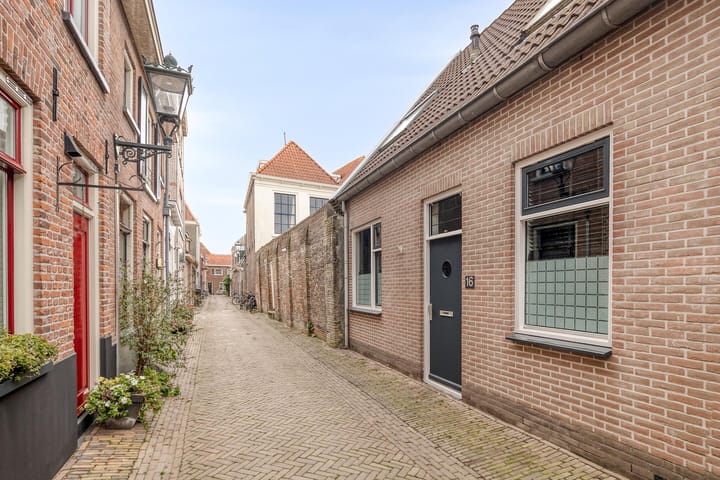 Buiten Hofstraat 16 in Kampen foto