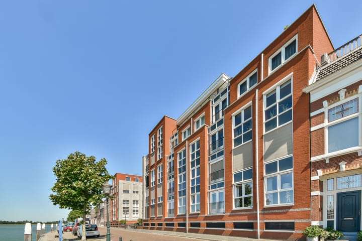 Buiten Walevest 116 in Dordrecht foto