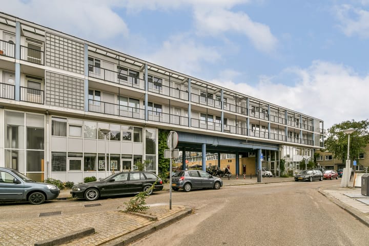Buitendraaierij 47 in Amsterdam foto