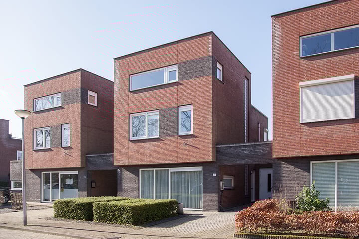 Buitenhof 25 in Etten-Leur foto