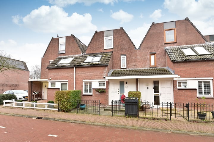 Buitenhof 39 in Almere foto