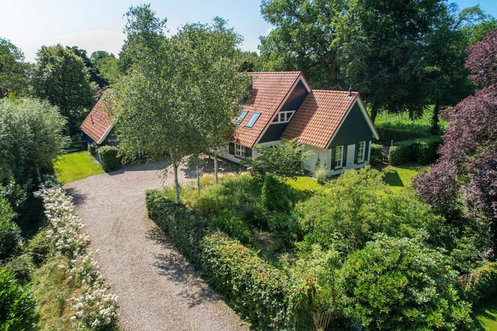 Buitenweg 18 in Nieuwehorne foto