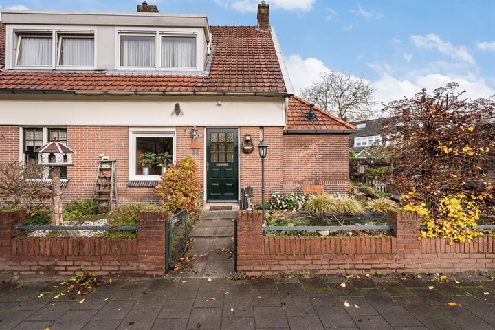 Buitenweg 32 in Hengelo foto