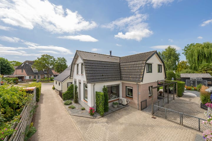 Buitenweg 43 in Maurik