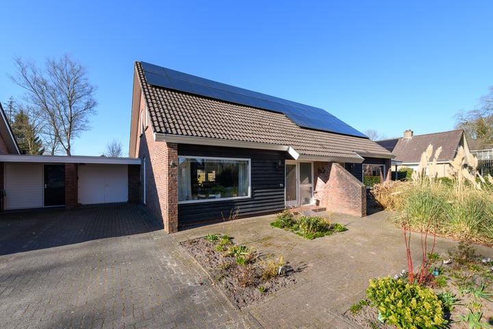 Buitenweg 71 in Nieuwehorne foto