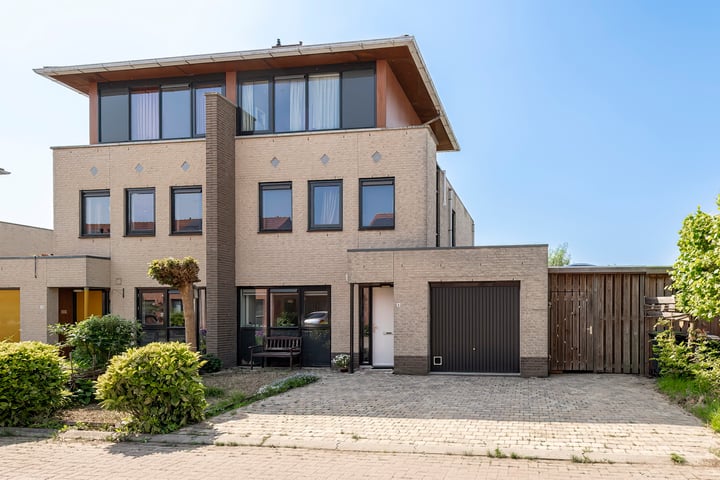 Buizerdstraat 8 in Culemborg foto