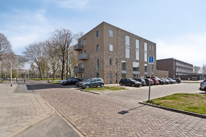 Bumalaan 124 in Emmeloord foto